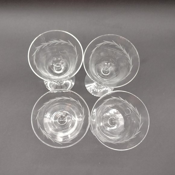 4 Etched Crystal Wine Glasses - Picture 7 of 11